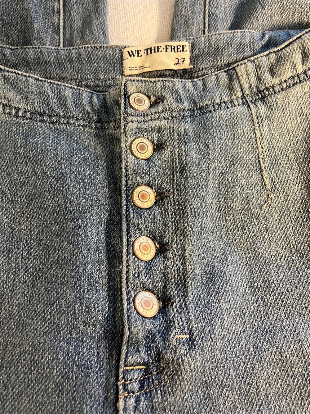 We The Free Vintage Light Blue Button-Fly Jeans - Picture 3 of 8